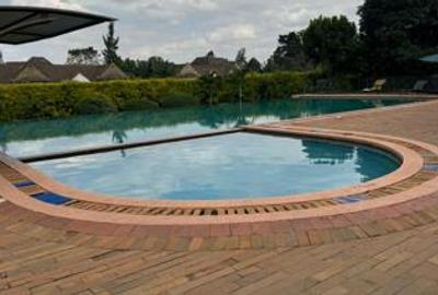 5 Bed Townhouse with En Suite at Runda