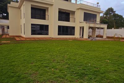 5 Bed House with En Suite in Kitisuru