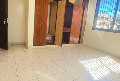5 Bed Townhouse with En Suite at Nyali Mombasa - 4