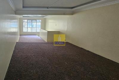 500 ft² Office in Parklands - 3