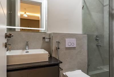 2 Bed Apartment with En Suite in Westlands Area - 4