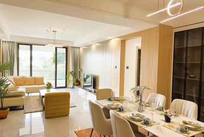 3 Bed Apartment with En Suite at Riverside