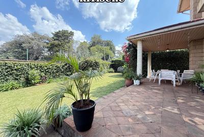 5 Bed Townhouse with En Suite in Kitisuru