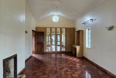 4 Bed Townhouse with En Suite in Runda - 3