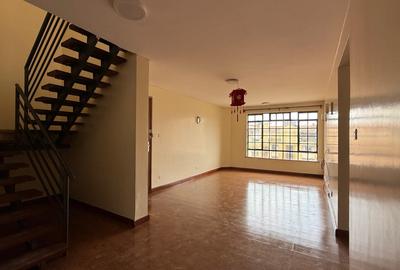 3 Bed Apartment with En Suite in Riverside