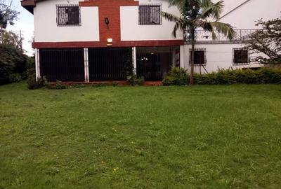 5 Bed House with En Suite at Gigiri