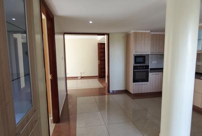 2 Bed Apartment with En Suite in Kileleshwa