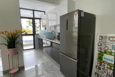 2 Bed Apartment with En Suite in Kilimani - 3