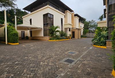 4 Bed Townhouse with En Suite in Kileleshwa