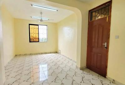 Serviced 2 Bed Apartment with En Suite at Bamburi - 4