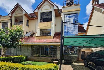5 Bed Townhouse with En Suite in Kileleshwa