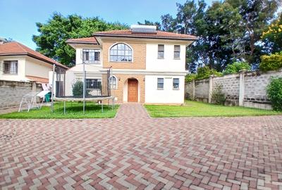 4 Bed Townhouse with En Suite at Lavington Green - 3