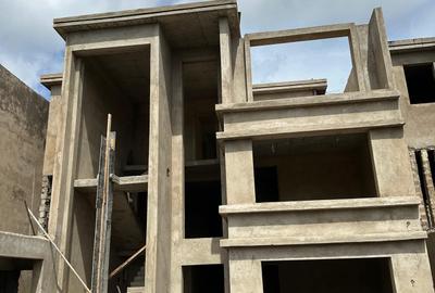 5 Bed Villa with En Suite at Chalbi Drive - 2