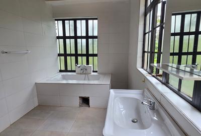 5 Bed House with En Suite in Karen - 2