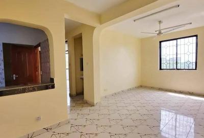Serviced 2 Bed Apartment with En Suite at Bamburi - 3