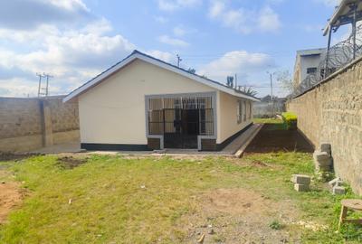 4 Bed House with Garden in Donholm