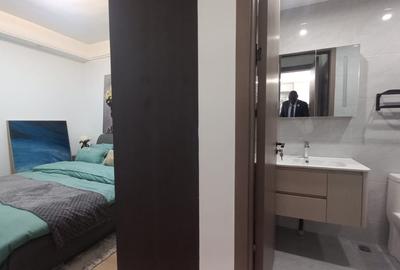 2 Bed Apartment with En Suite in Lavington - 4