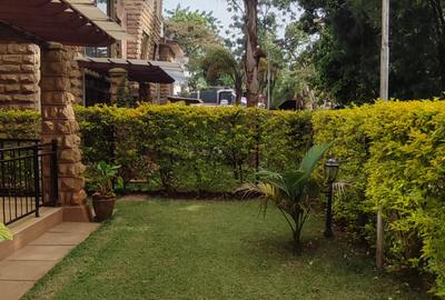 5 Bed House with En Suite in Lavington