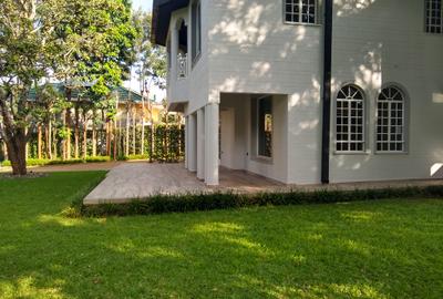 5 Bed House with En Suite at Panafric Avenue