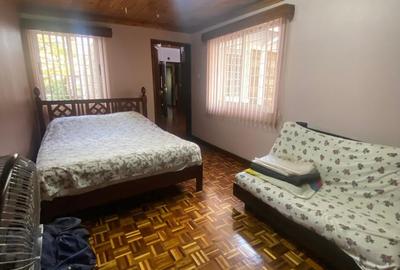 4 Bed Townhouse with En Suite in Parklands - 2