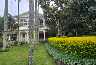 5 Bed House with En Suite at Runda Road - 2