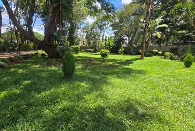 4 Bed House with En Suite in Gigiri