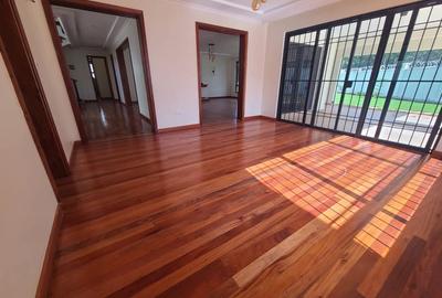 6 Bed Townhouse with En Suite in Loresho
