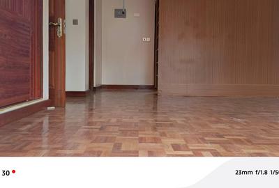 5 Bed Villa with En Suite in Lavington - 3