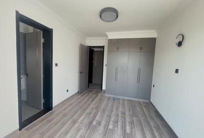 4 Bed Apartment with En Suite at Othaya Road - 4