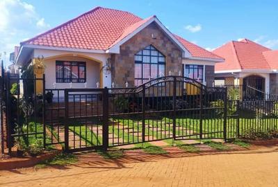 4 Bed House with En Suite at Kenyatta Road