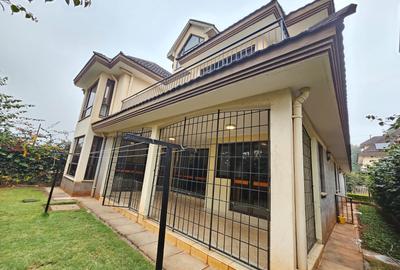 4 Bed House with En Suite in Runda - 3