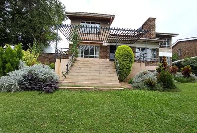 5 Bed House with En Suite in Gigiri