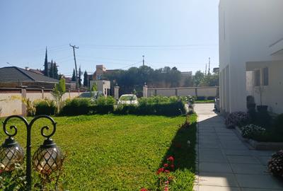 6 Bed Townhouse with En Suite in Karen - 2