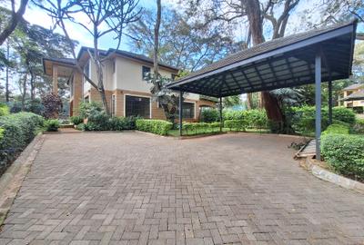 4 Bed Townhouse with En Suite at Karen Miotoni - 4