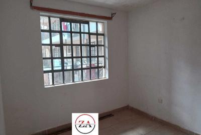 Studio Apartment with En Suite at Ruaka