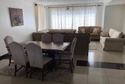 4 Bed Apartment with En Suite in Riverside