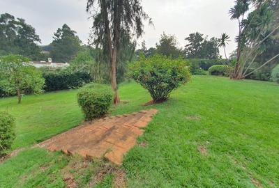 5 Bed House with En Suite at Nyari - 3