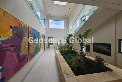 4 Bed Townhouse with En Suite in Spring Valley - 4