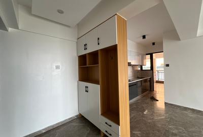 2 Bed Apartment with En Suite at Kindaruma Road - 4