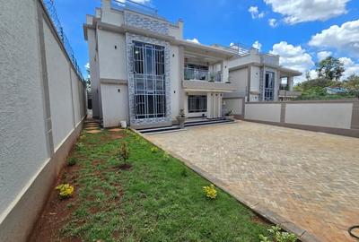 4 Bed House with En Suite in Ruiru