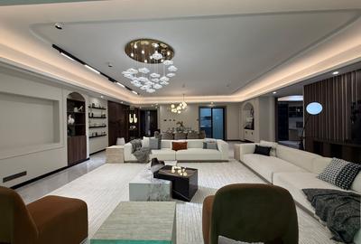 Serviced 3 Bed Apartment with En Suite in Kileleshwa