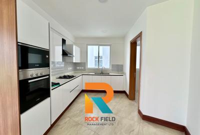 2 Bed Apartment with En Suite in Parklands - 3