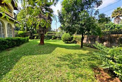 5 Bed House with En Suite at New Kitisuru