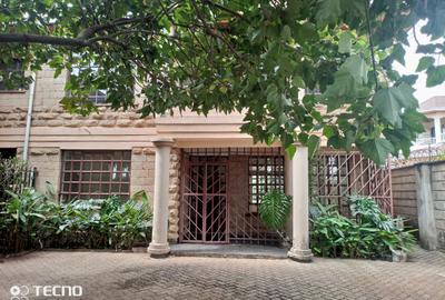 4 Bed Townhouse with En Suite at Runda