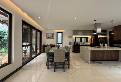 4 Bed Townhouse with En Suite in Westlands Area - 4