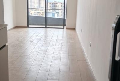 1 Bed Apartment with Swimming Pool in Kilimani - 2