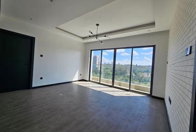 2 Bed Apartment with En Suite in Westlands Area