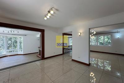 5 Bed Townhouse in Rosslyn - 2