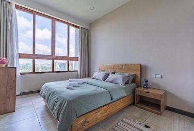 Serviced 2 Bed Apartment with En Suite in Westlands Area - 4