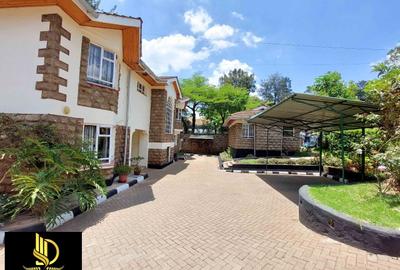 5 Bed Townhouse with En Suite at Ole Nguruone Road